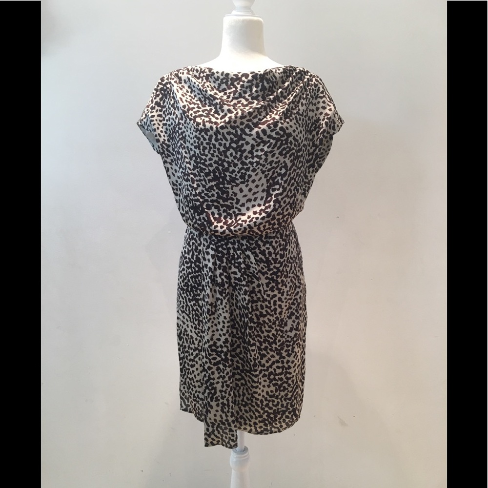 Vince Camuto Printed Dress size 4